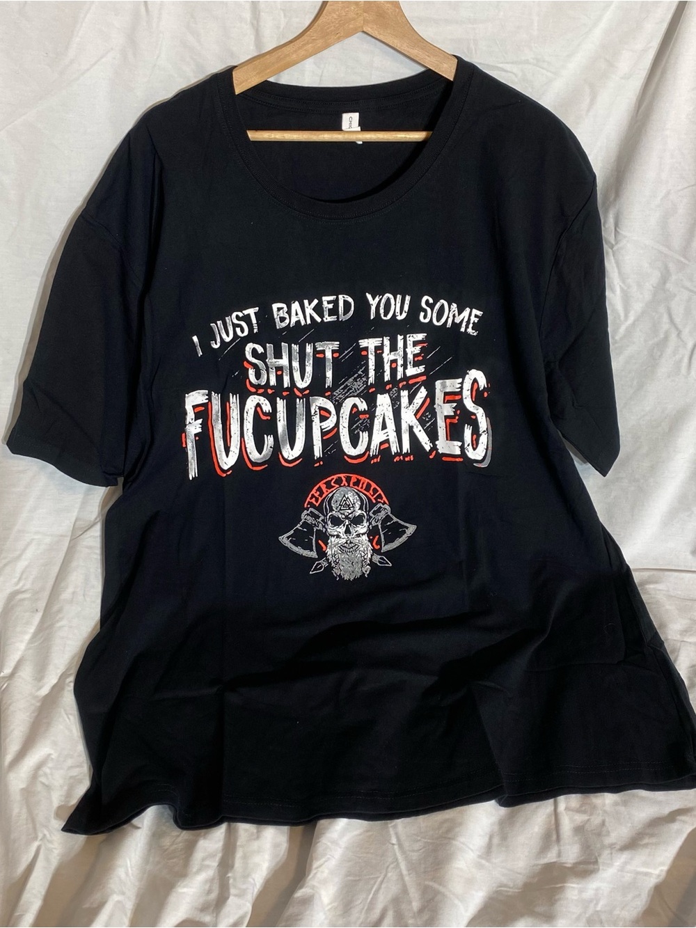Graphic Tee "I Just Baked You Some Shut The Fucupcakes" - Black